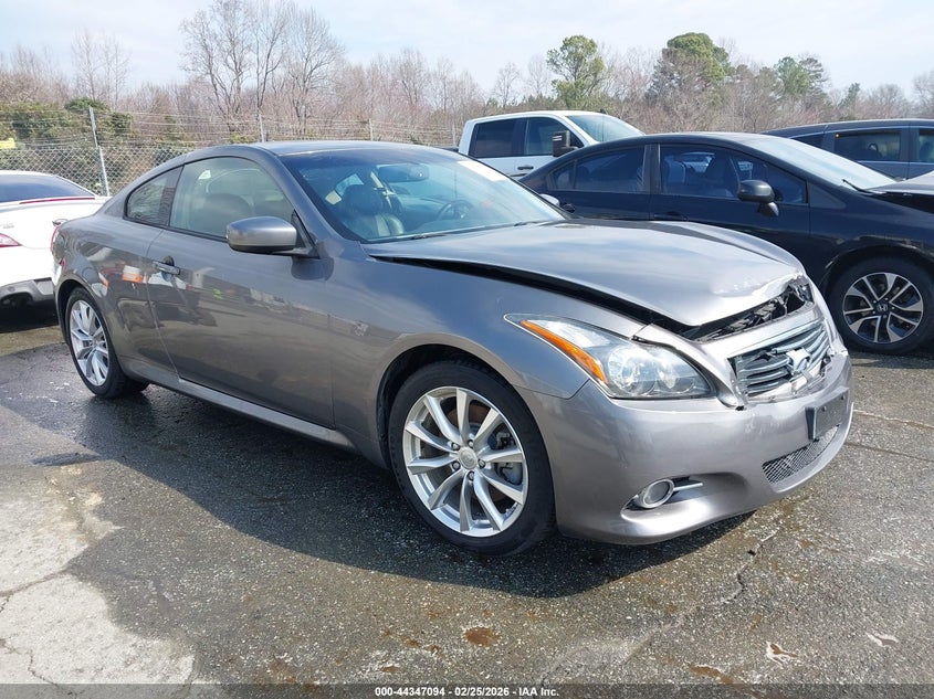 2012 Infiniti G37 Journey