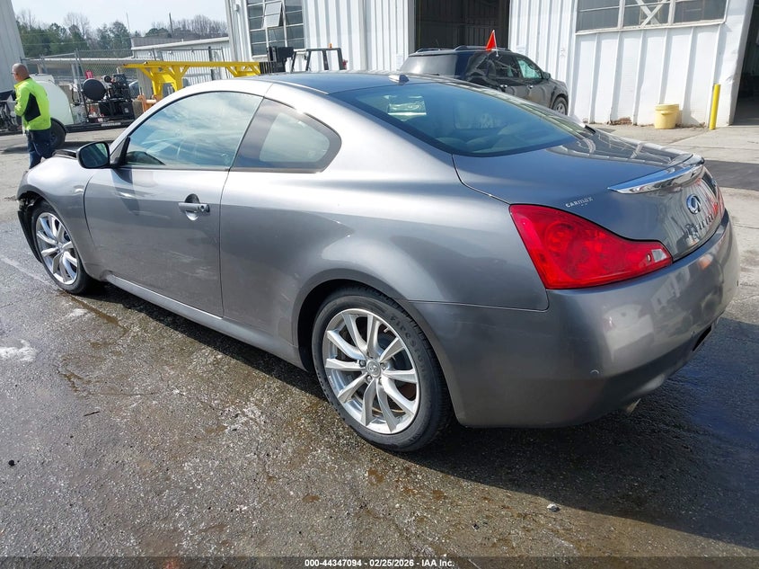 2012 Infiniti G37 Journey