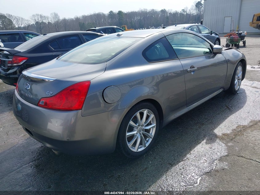 2012 Infiniti G37 Journey