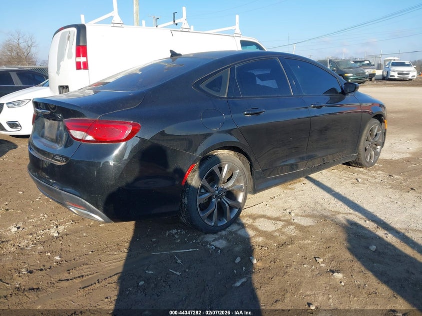 2015 CHRYSLER 200 auction photo 4