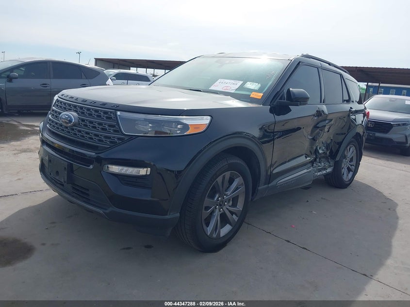 2022 Ford Explorer Xlt