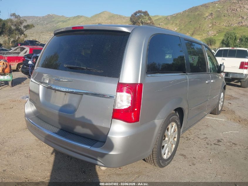 2016 Chrysler Town & Country Touring