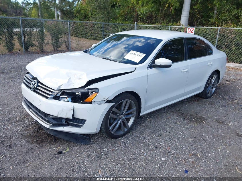 2015 Volkswagen Passat 1.8T Limited Edition