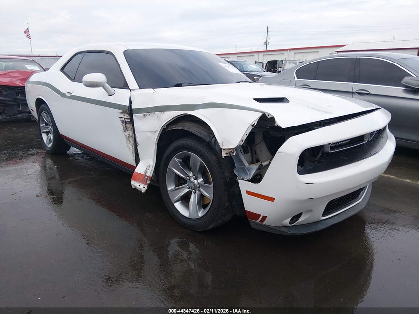 2016 Dodge Challenger Sxt