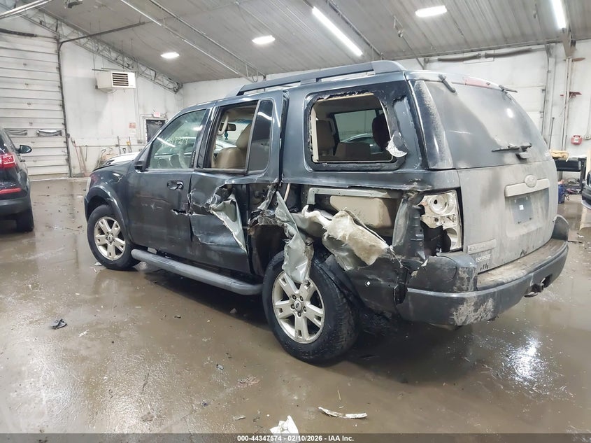 2010 Ford Explorer Xlt