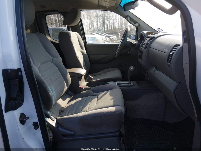 2013 Nissan Frontier S