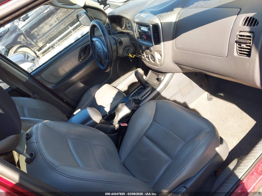 2005 Ford Escape Xlt