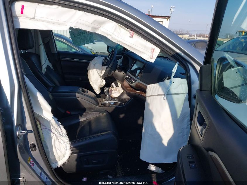 2016 Toyota Highlander Limited V6