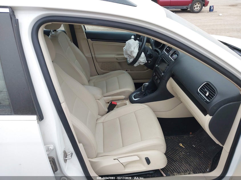 2011 Volkswagen Jetta Sportwagen 2.0L Tdi