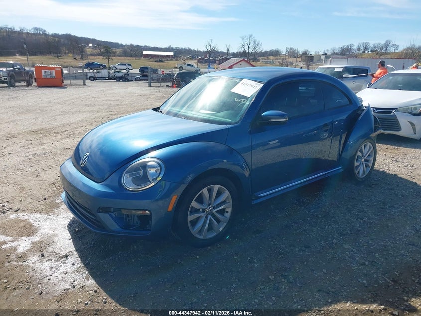 2017 Volkswagen Beetle #Pinkbeetle/1.8T Classic/1.8T S