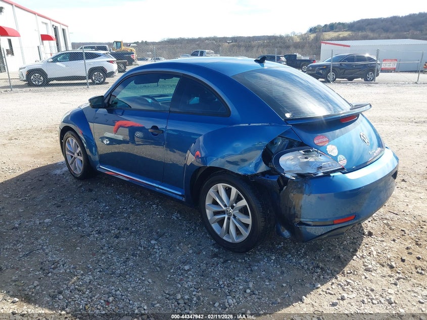 2017 Volkswagen Beetle #Pinkbeetle/1.8T Classic/1.8T S