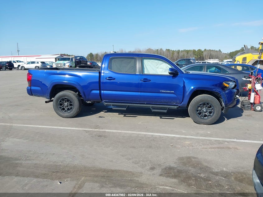 VIN 3TMBZ5DN1NM036771 2022 TOYOTA TACOMA SR5 V6