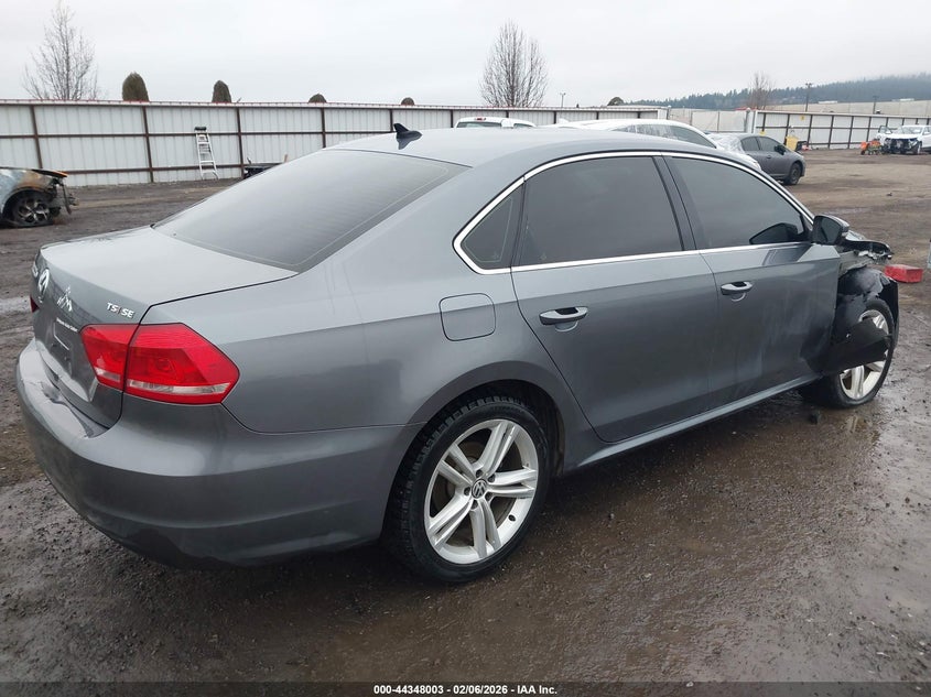 2014 Volkswagen Passat 1.8T Se