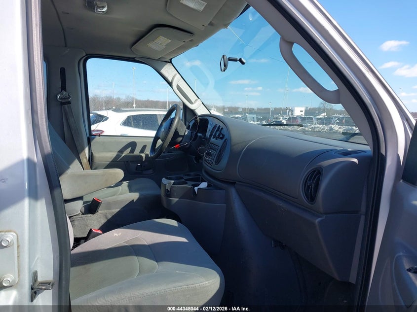 2008 Ford E-350 Super Duty Xl/Xlt