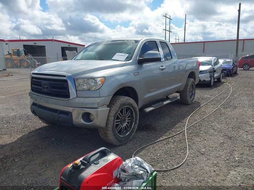 2010 Toyota Tundra Grade 5.7L V8