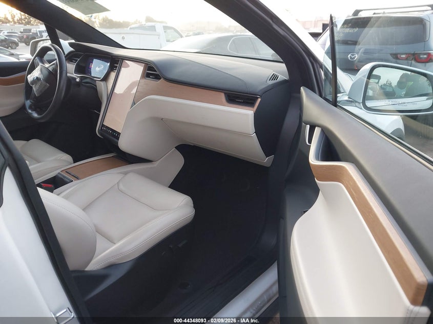 2020 Tesla Model X Long Range Dual Motor All-Wheel Drive/Long Range Plus Dual Motor All-Wheel Drive