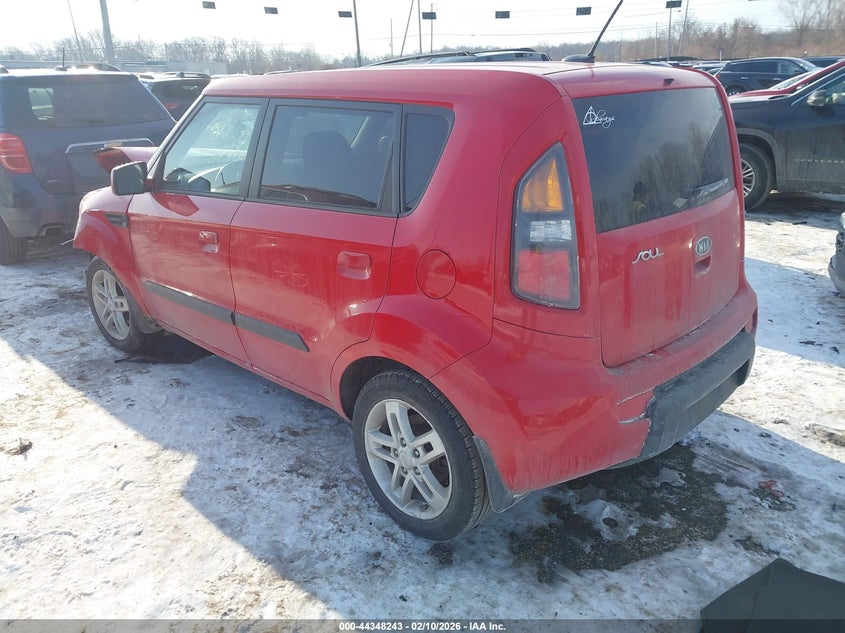 2010 Kia Soul +