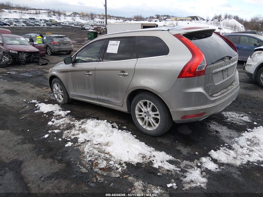2016 Volvo Xc60 T5 Platinum