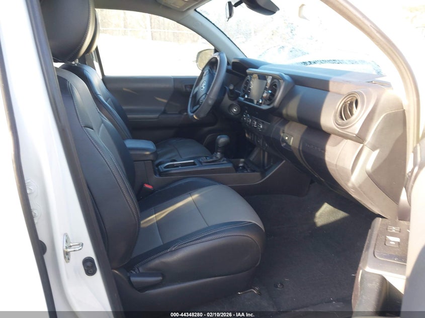 2020 Toyota Tacoma Sr V6