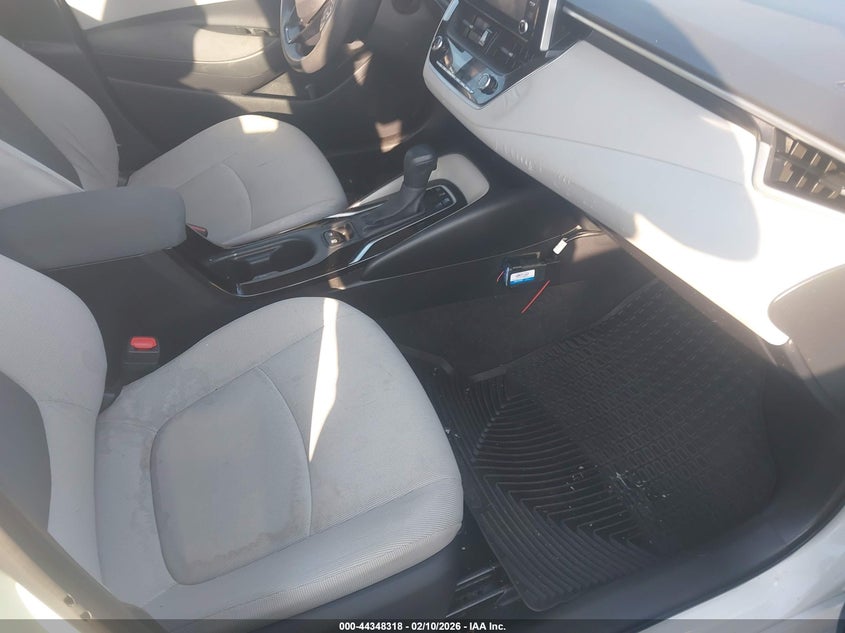 2020 Toyota Corolla Hybrid Le