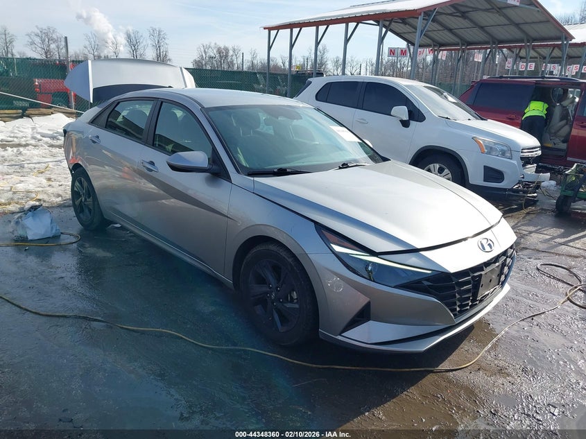 2023 Hyundai Elantra Sel