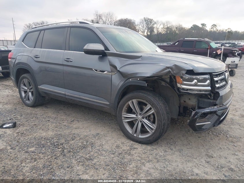 1V2FR2CA2JC584125 VOLKSWAGEN ATLAS Photo 1