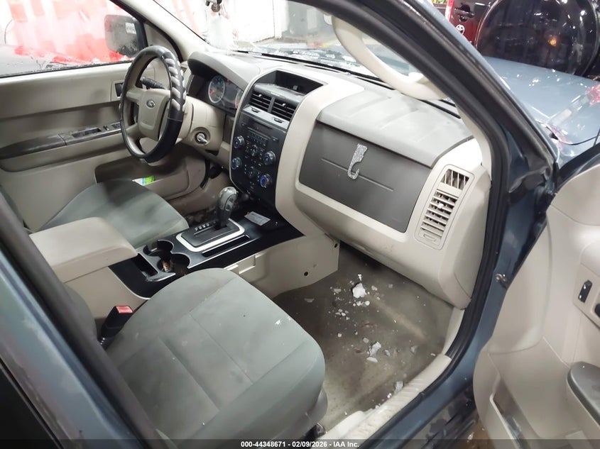 2010 Ford Escape Xls