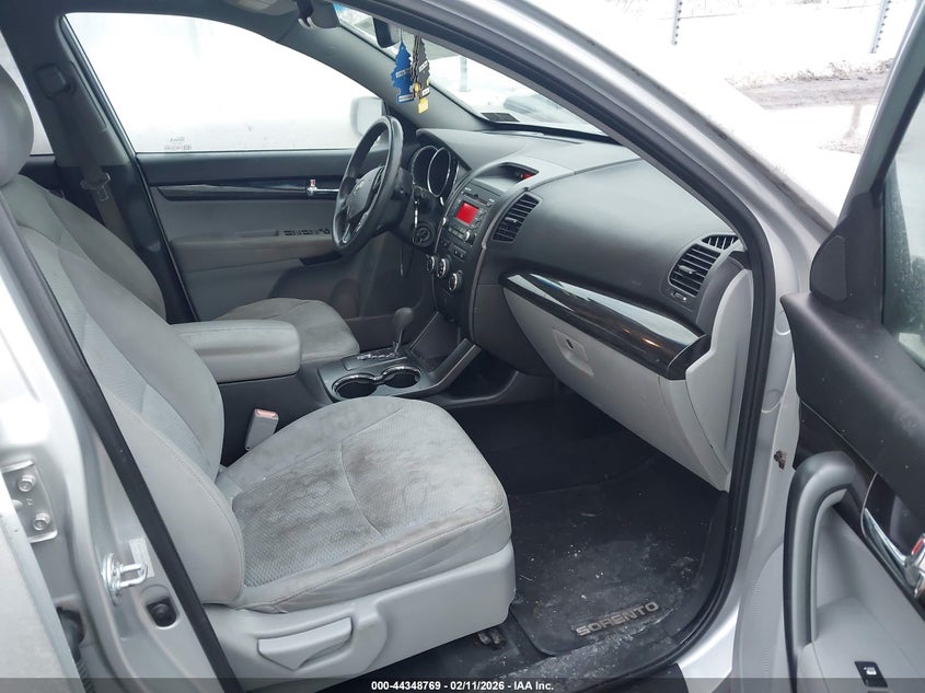 2011 Kia Sorento Lx V6