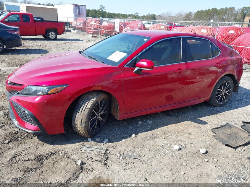 2022 Toyota Camry Se