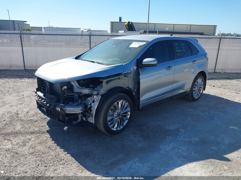 2022 Ford Edge Titanium