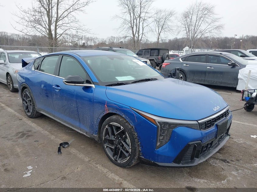 3KPFW4DE5SE141095 KIA K4 Photo 1