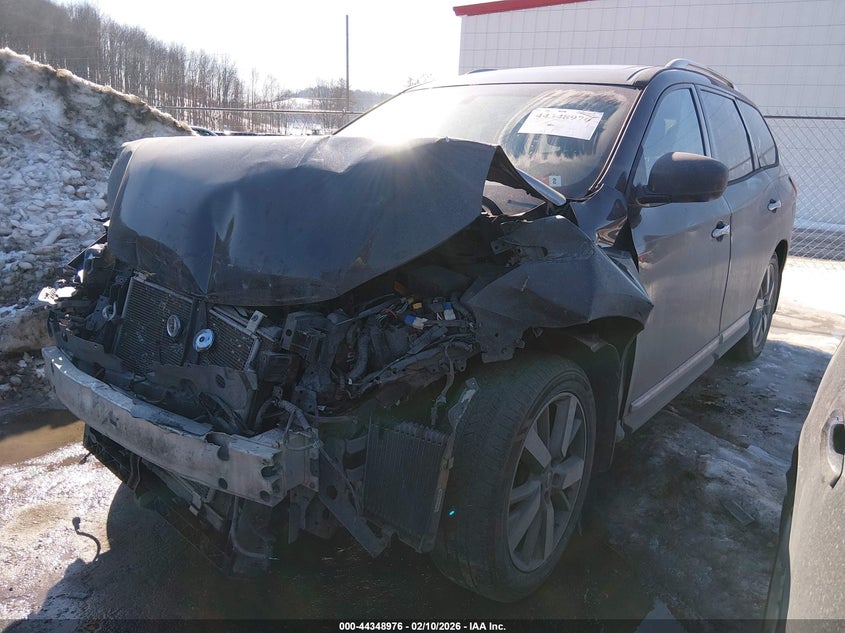 2013 Nissan Pathfinder Platinum