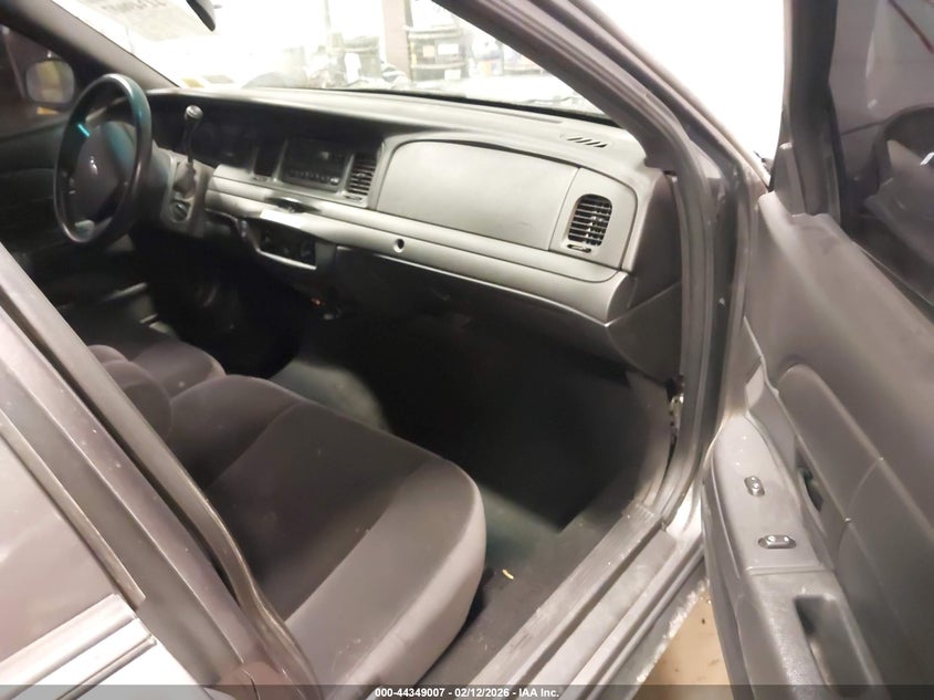 2007 Ford Crown Victoria Police/Police Interceptor
