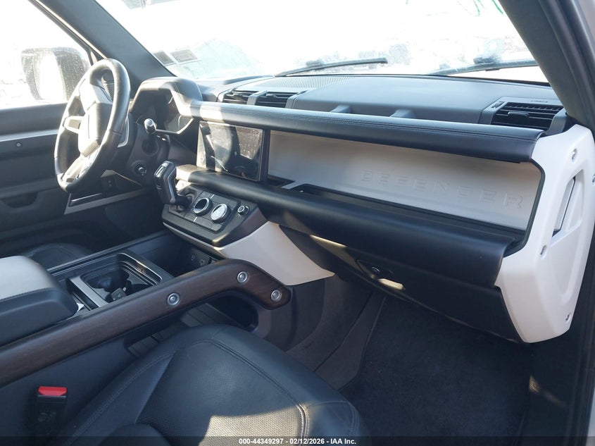 2020 Land Rover Defender 110 Hse