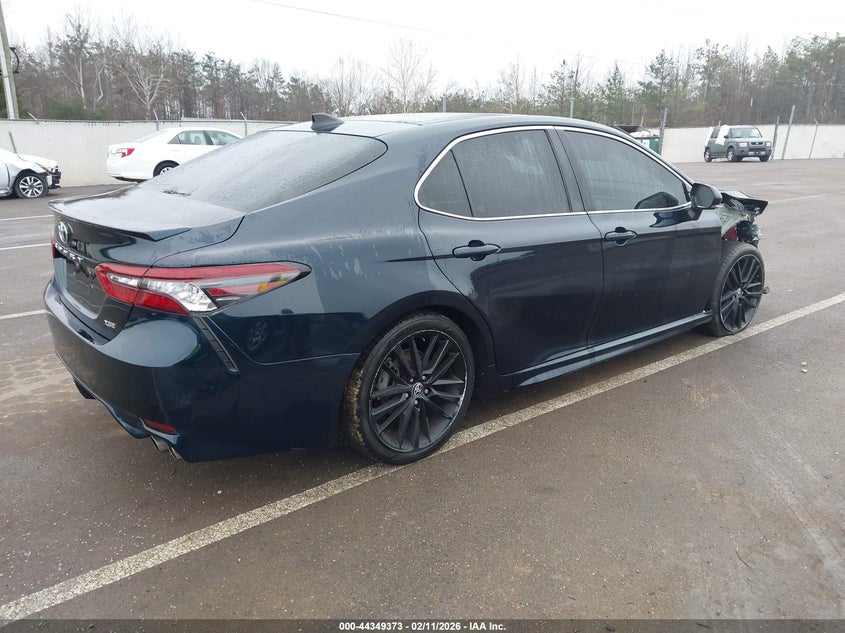 2021 Toyota Camry Xse