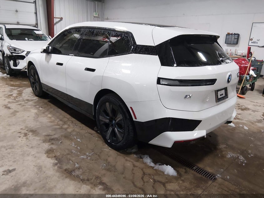 Vin: wb523cf04sct18824, lot: 44845850, bmw ix xdrive50 20253