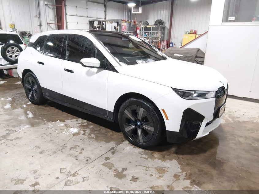 2025 BMW IX auction photo 1