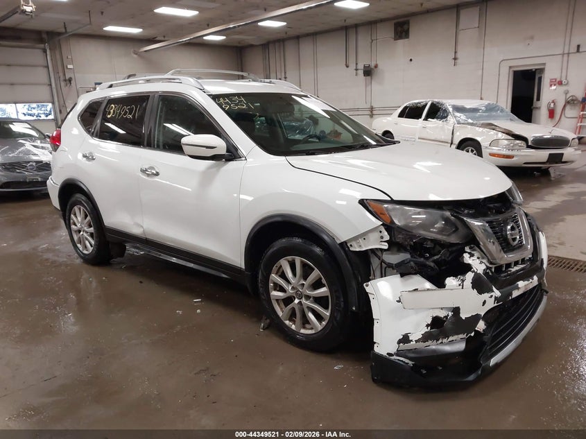 2017 Nissan Rogue Sv