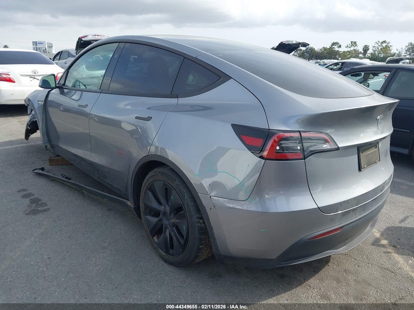 2025 Tesla Model Y Long Range Dual Motor Rear-Wheel Drive
