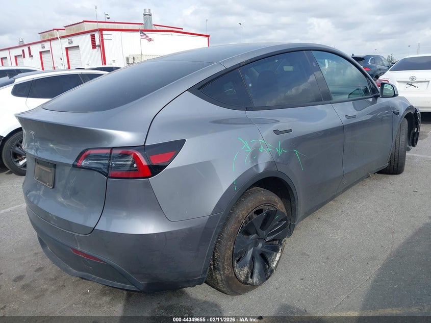 2025 Tesla Model Y Long Range Dual Motor Rear-Wheel Drive