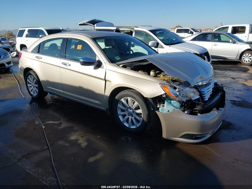 2013 Chrysler 200 Limited