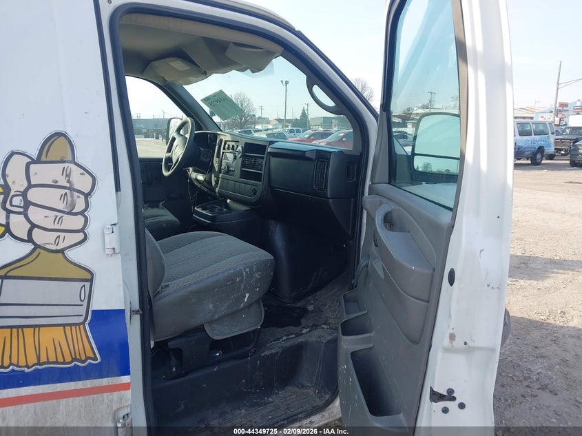 2008 GMC Savana Work Van