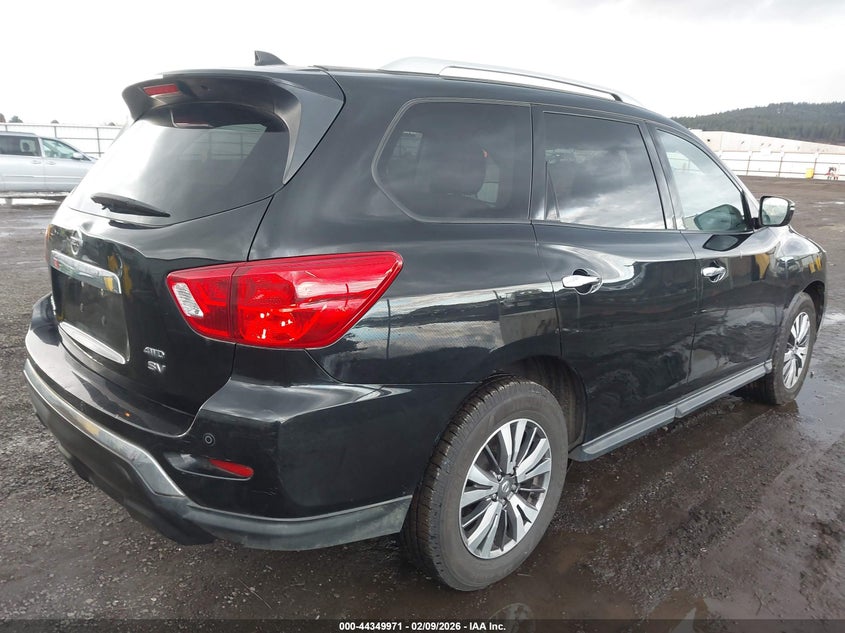 2020 Nissan Pathfinder Sv 4Wd