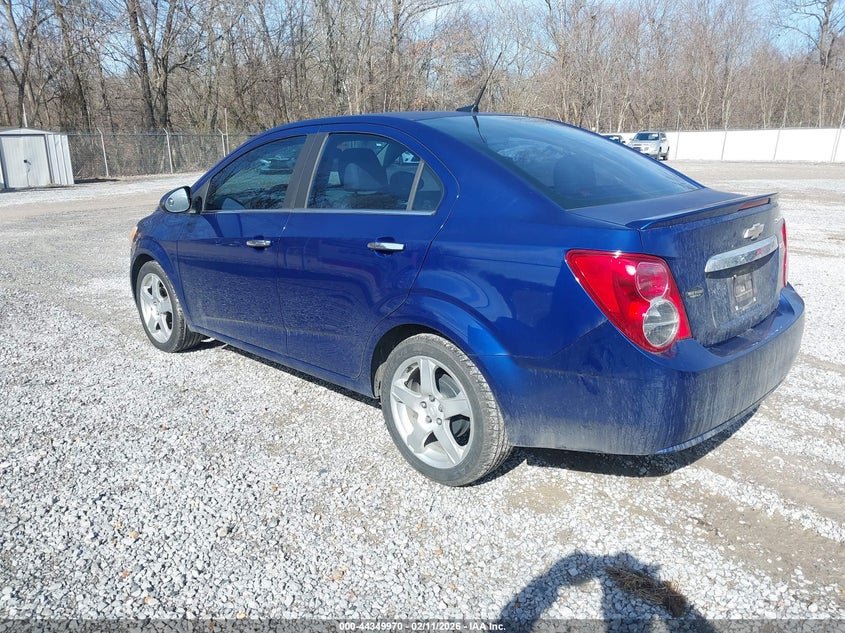 2014 CHEVROLET SONIC auction photo 3