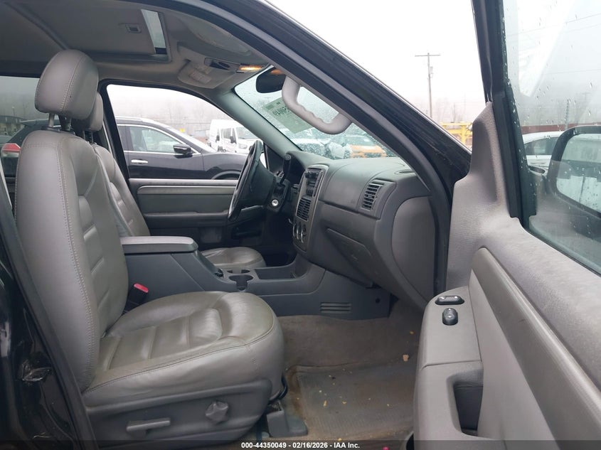 2004 Ford Explorer Nbx/Xlt