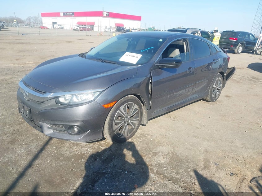 2018 HONDA CIVIC auction photo 2