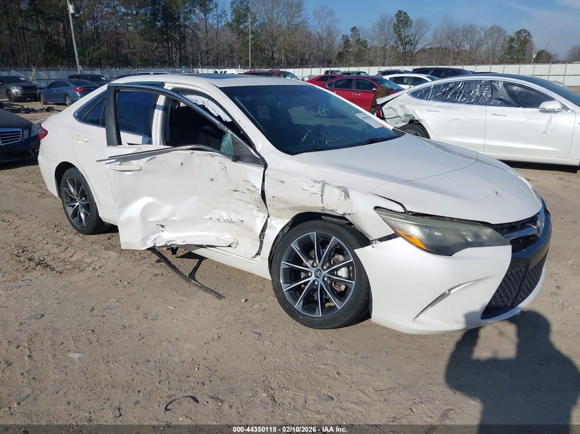 2015 Toyota Camry Xse V6