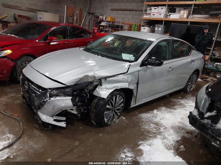 2025 Nissan Altima Sv Fwd