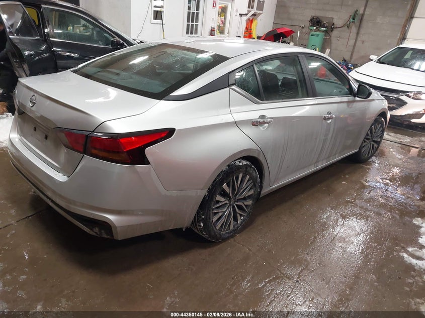 2025 Nissan Altima Sv Fwd