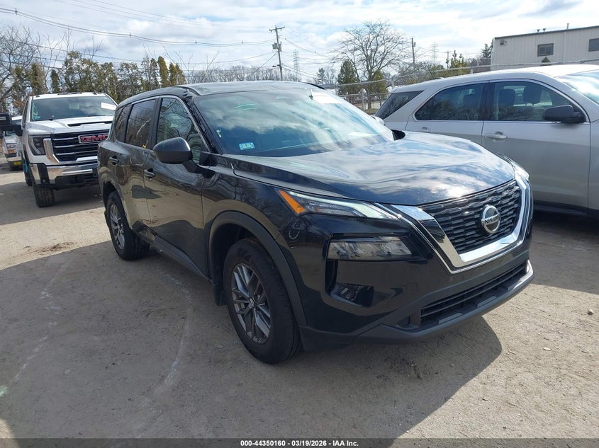 2021 Nissan Rogue S Intelligent Awd
